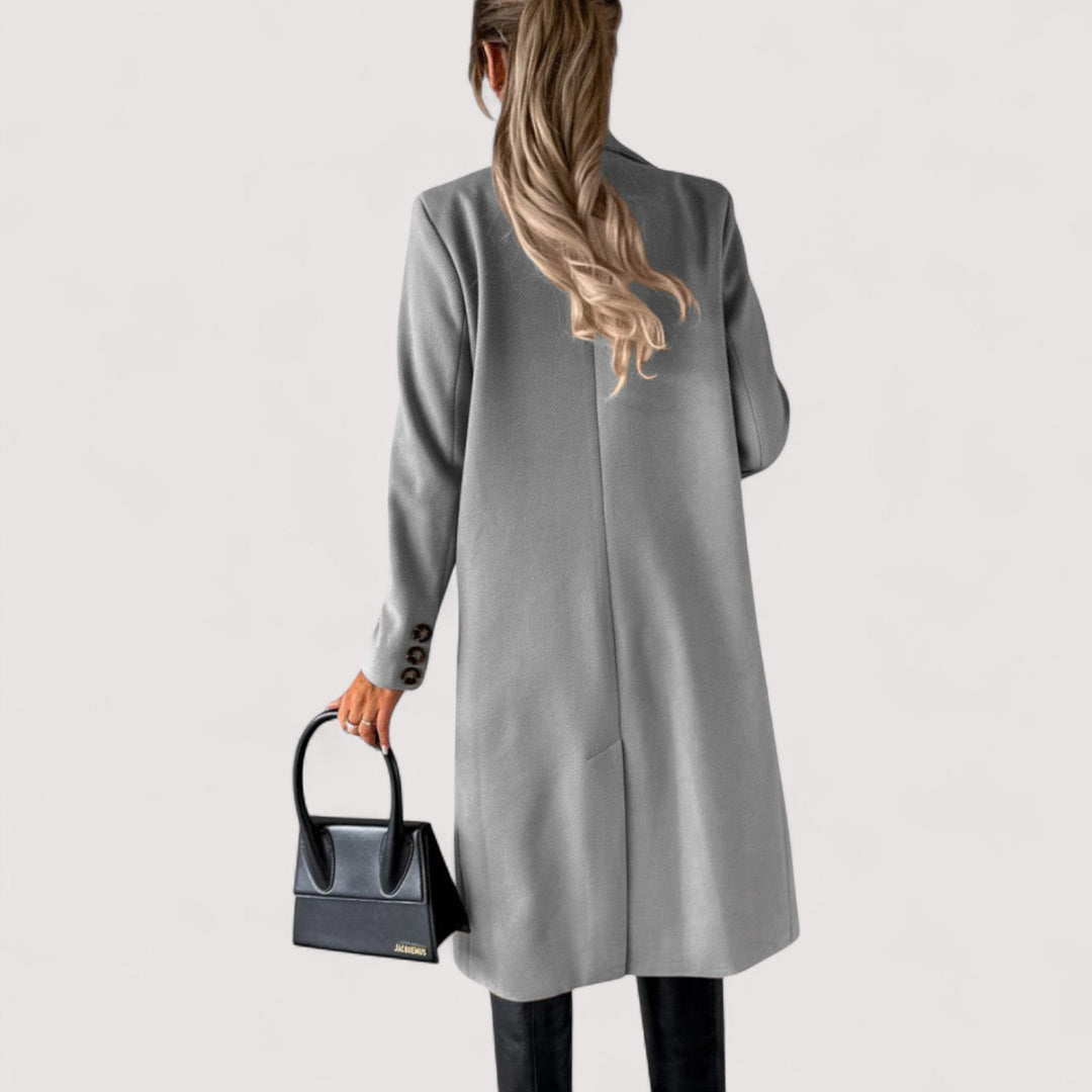 Kia™ | An elegant and timeless coat