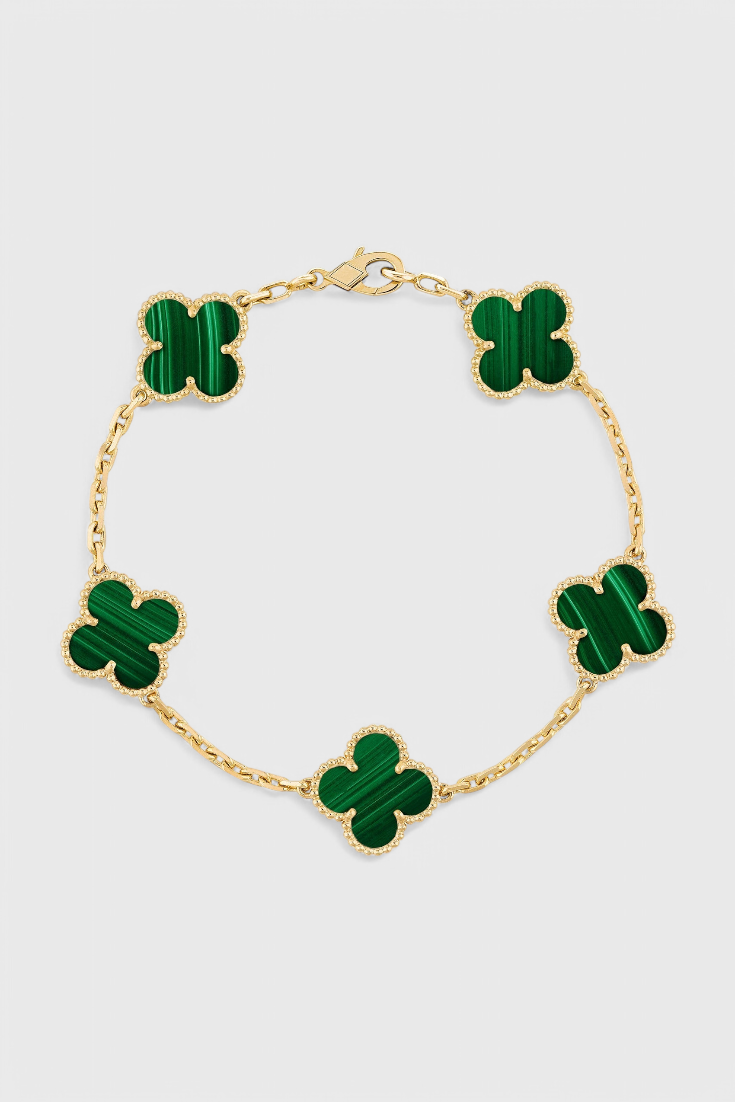 Bracelet with Clover Motif and Golden Elegance