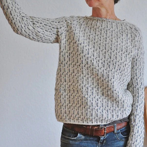 Victoria | Elegant grey jumper with boat neck