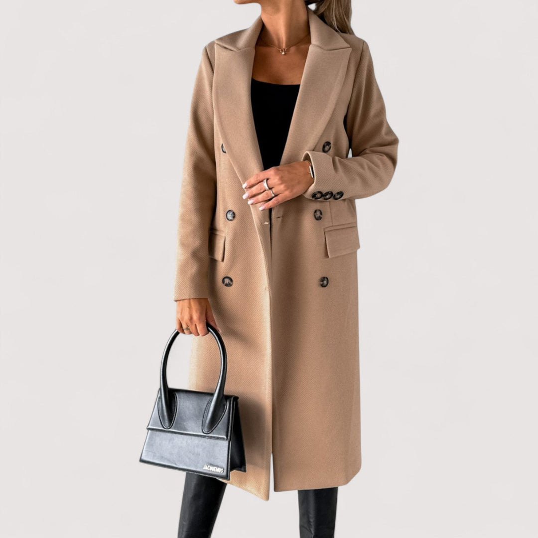 Kia™ | An elegant and timeless coat