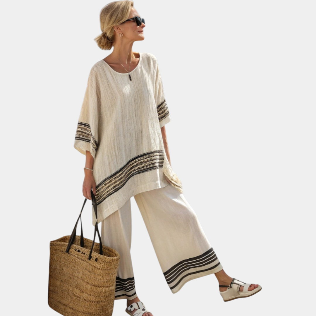 Mariella | Elegant top with black stripes and flowing trousers