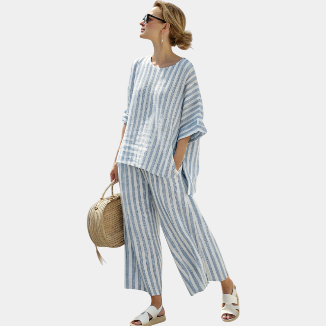 Federica | Sophisticated striped top in blue and casual trousers