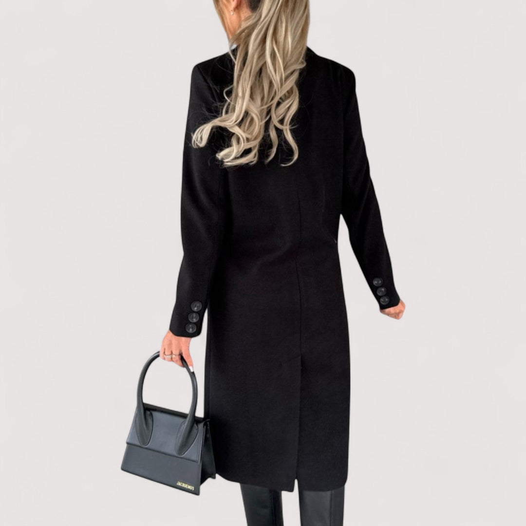 Kia™ | An elegant and timeless coat
