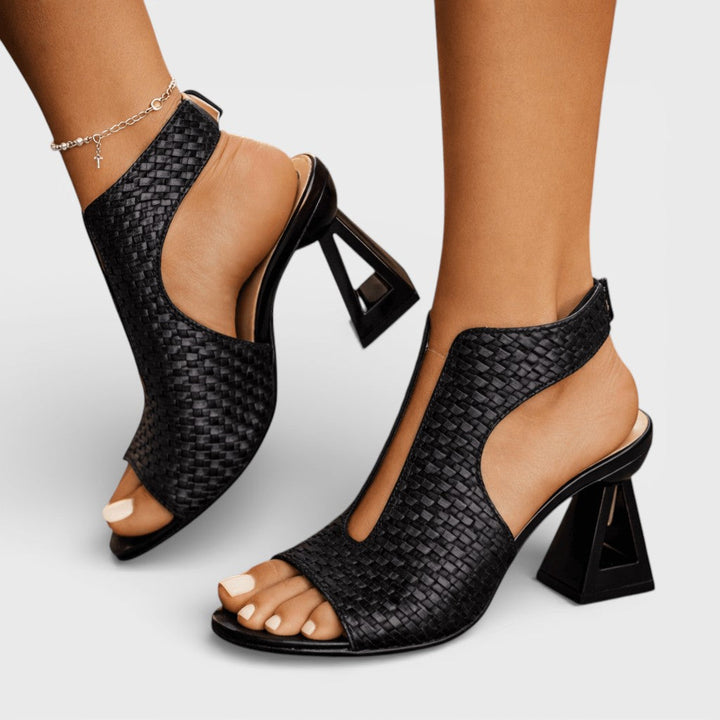 Nika | Elegant Heels