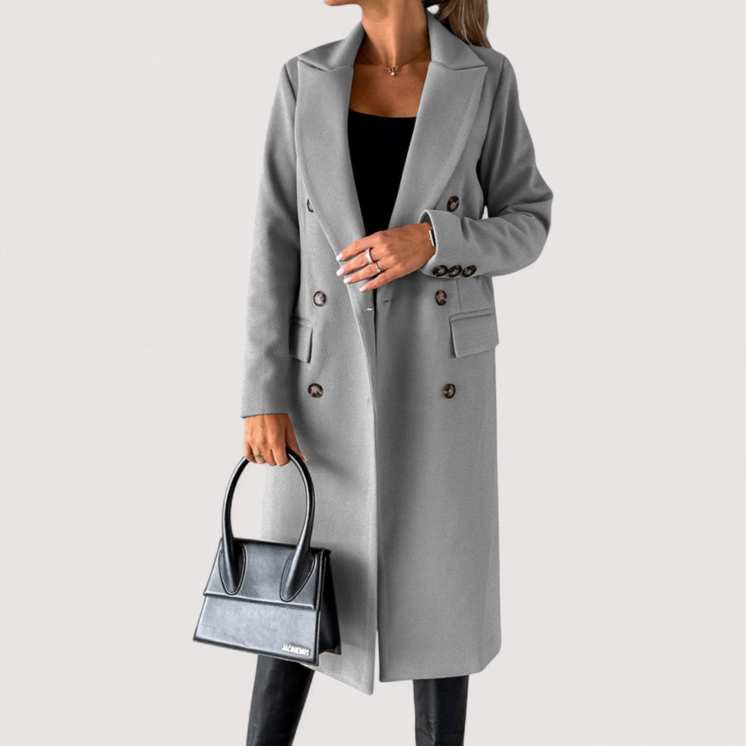 Kia™ | An elegant and timeless coat