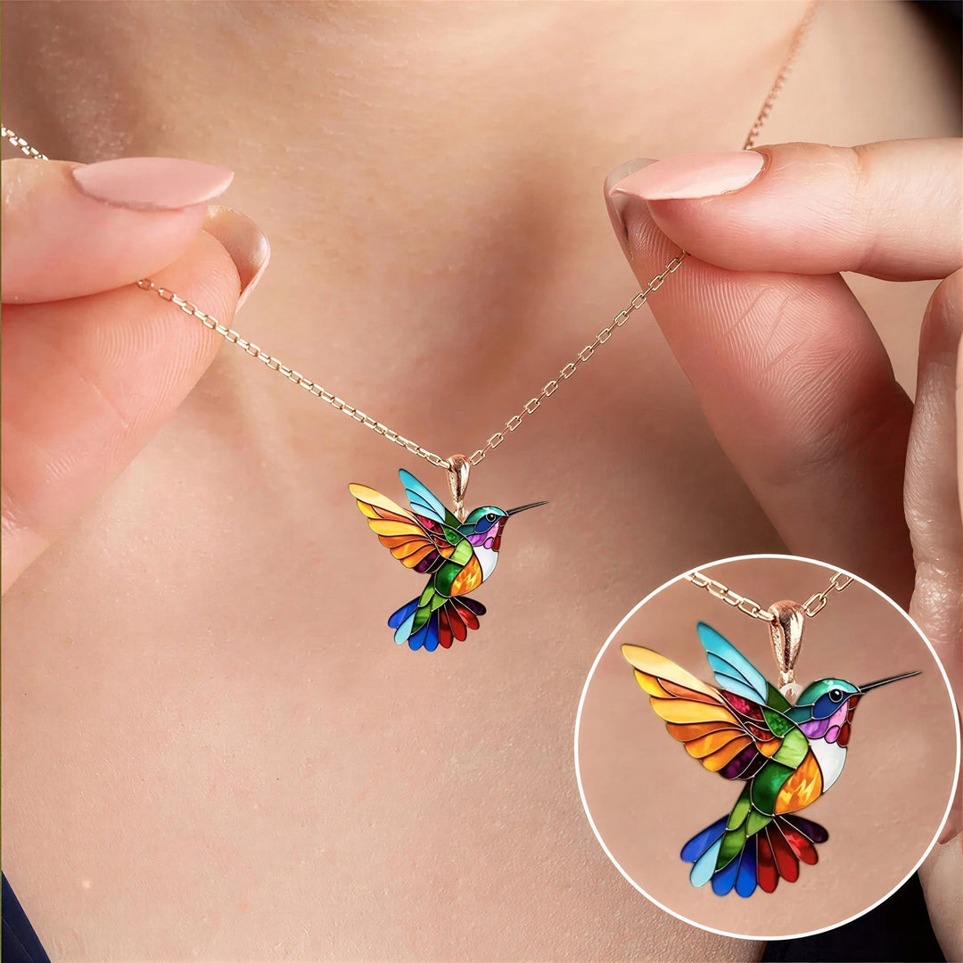 Clara™ | Elegant Hummingbird Pendant