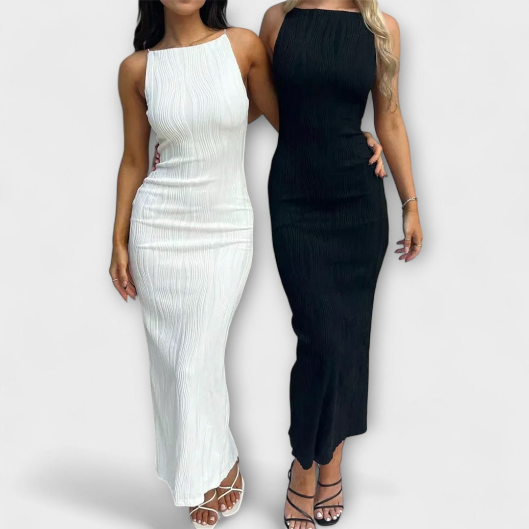 Ashleigh | Pleated Maxi Dress