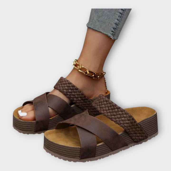 Sandals with Platform and Woven Details and Wide Straps