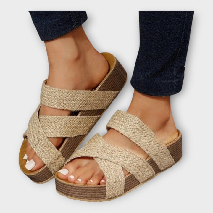 Sandals with Platform and Woven Details and Wide Straps
